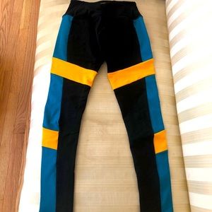 MyProtein MP My protein black yellow teal leggings